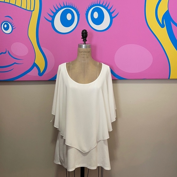 Torrid White Crepe Tunic Top - Picture 1 of 10